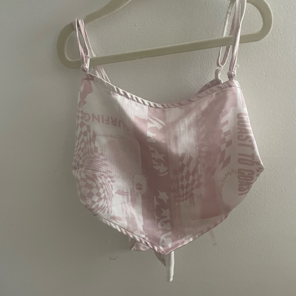pacsun size xs pink and white top